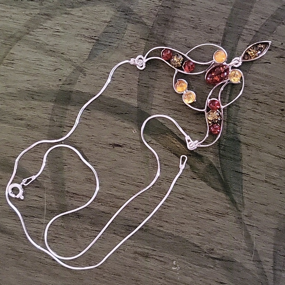 Tri Color Amber Necklace - Picture 7 of 7